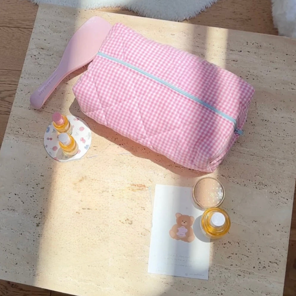 PINK CHEQUERED MAKEUP BAG