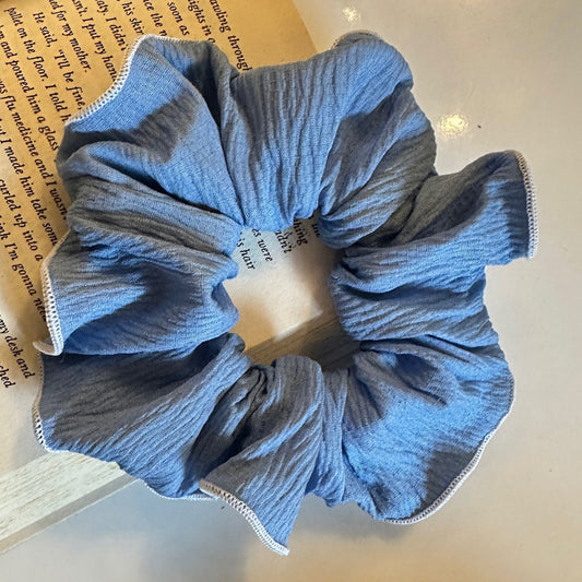 BLUE MIST LINEN SCRUNCHIE